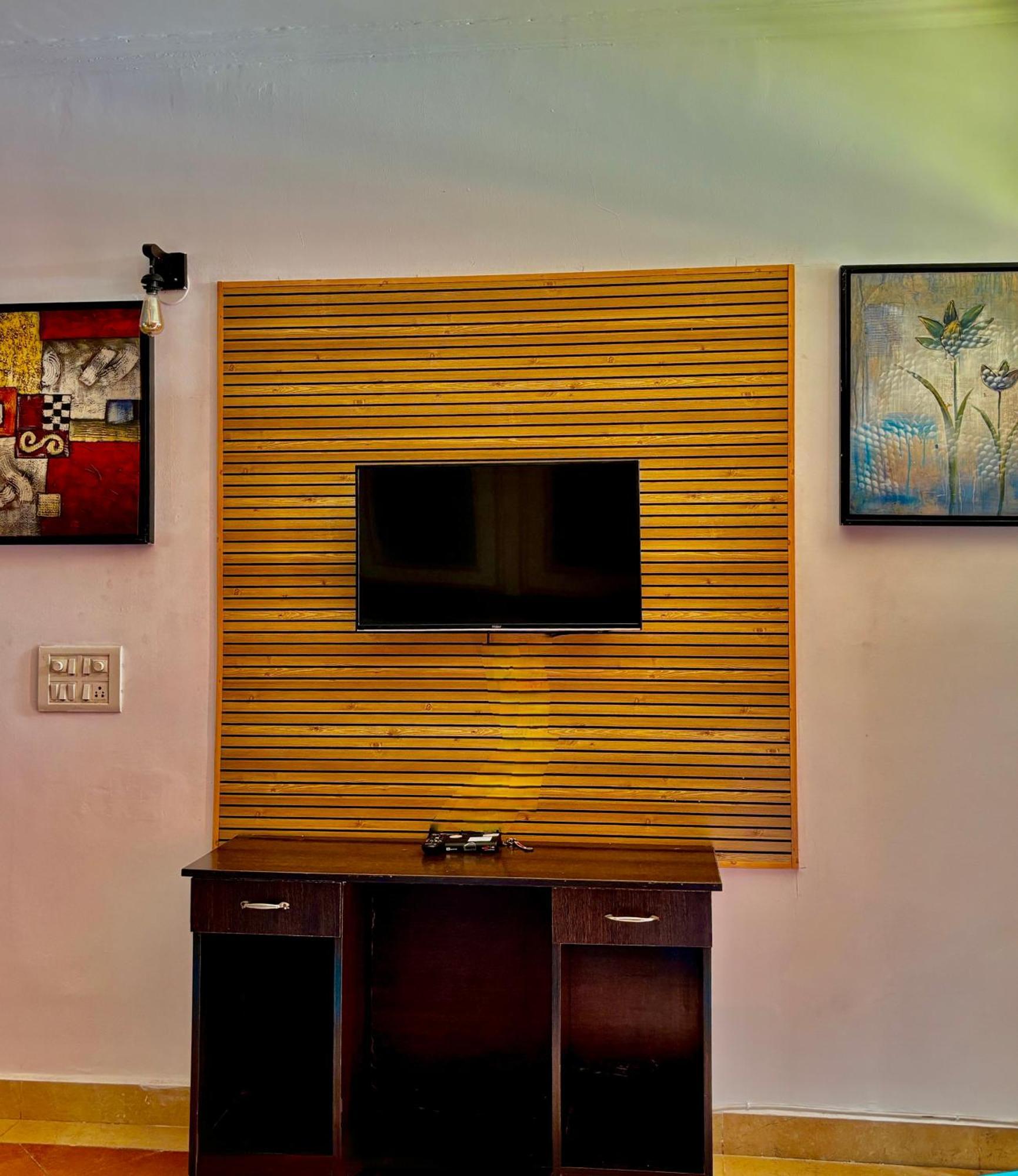 Atulyam Villa- Анджуна Екстериор снимка