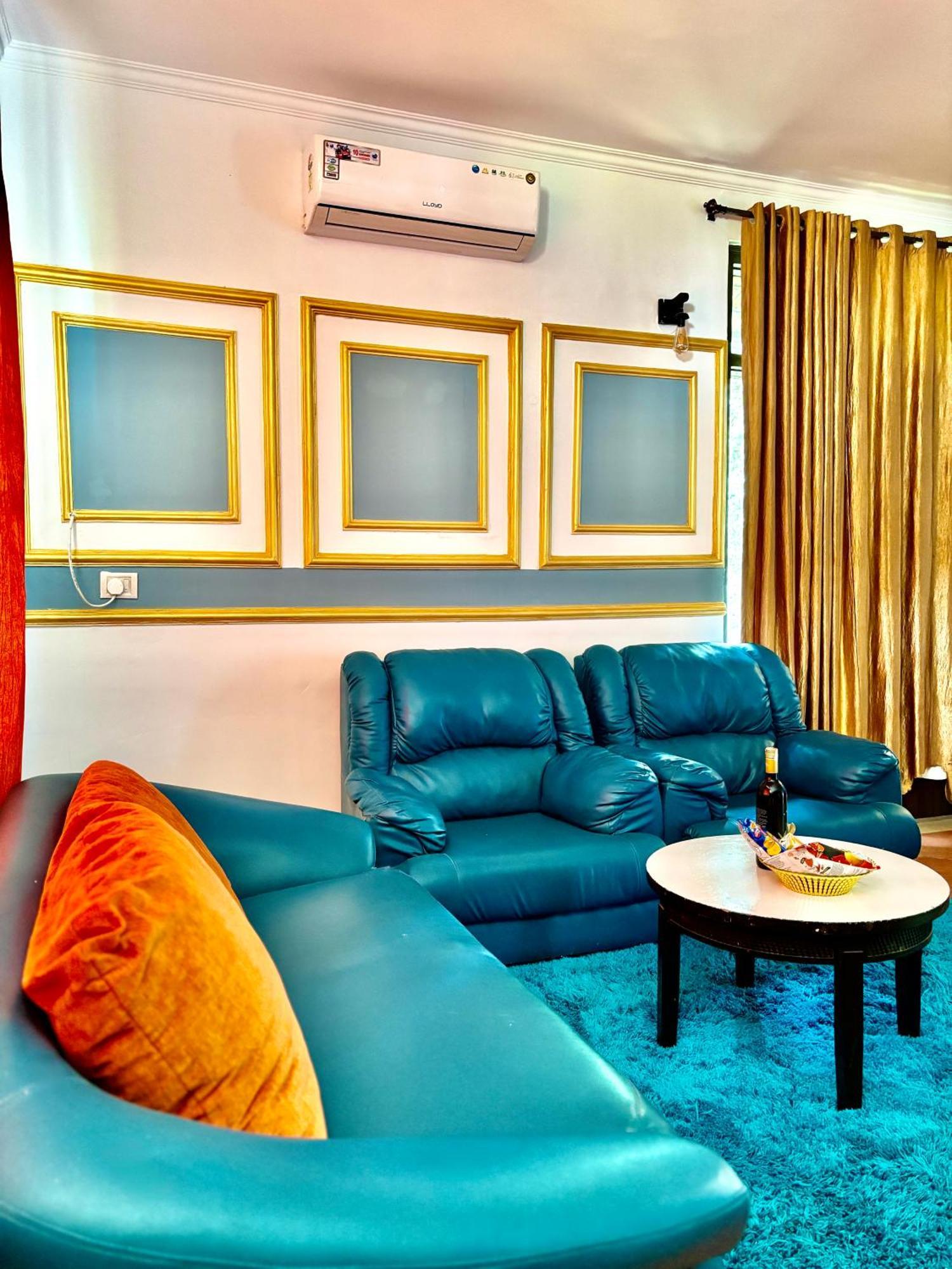 Atulyam Villa- Анджуна Екстериор снимка