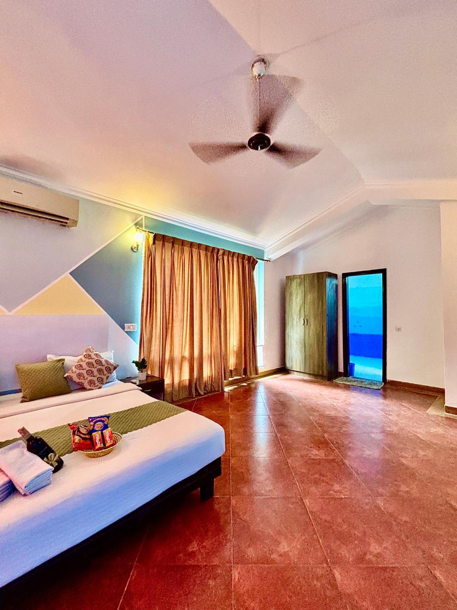 Atulyam Villa- Анджуна Екстериор снимка