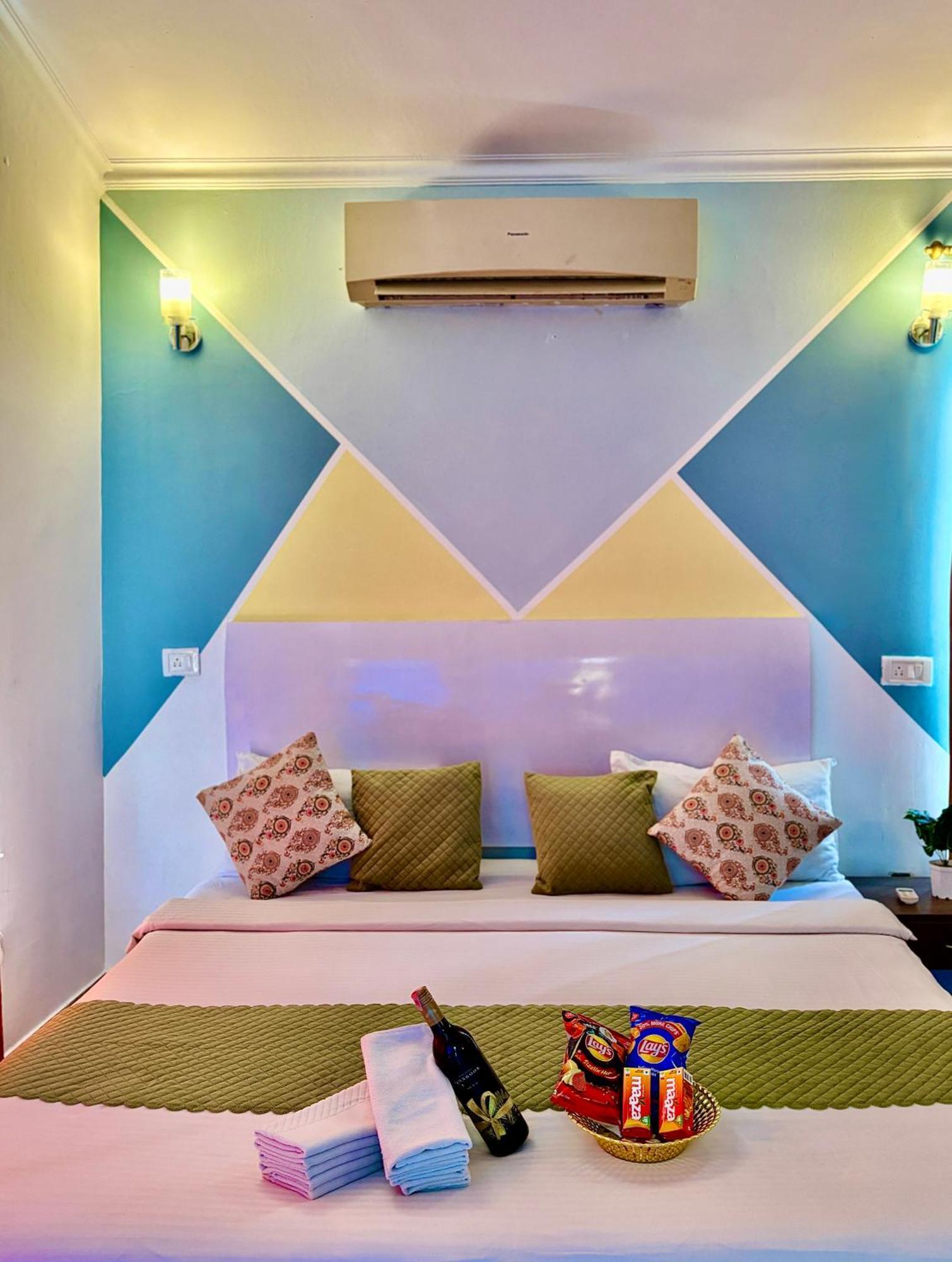 Atulyam Villa- Анджуна Екстериор снимка