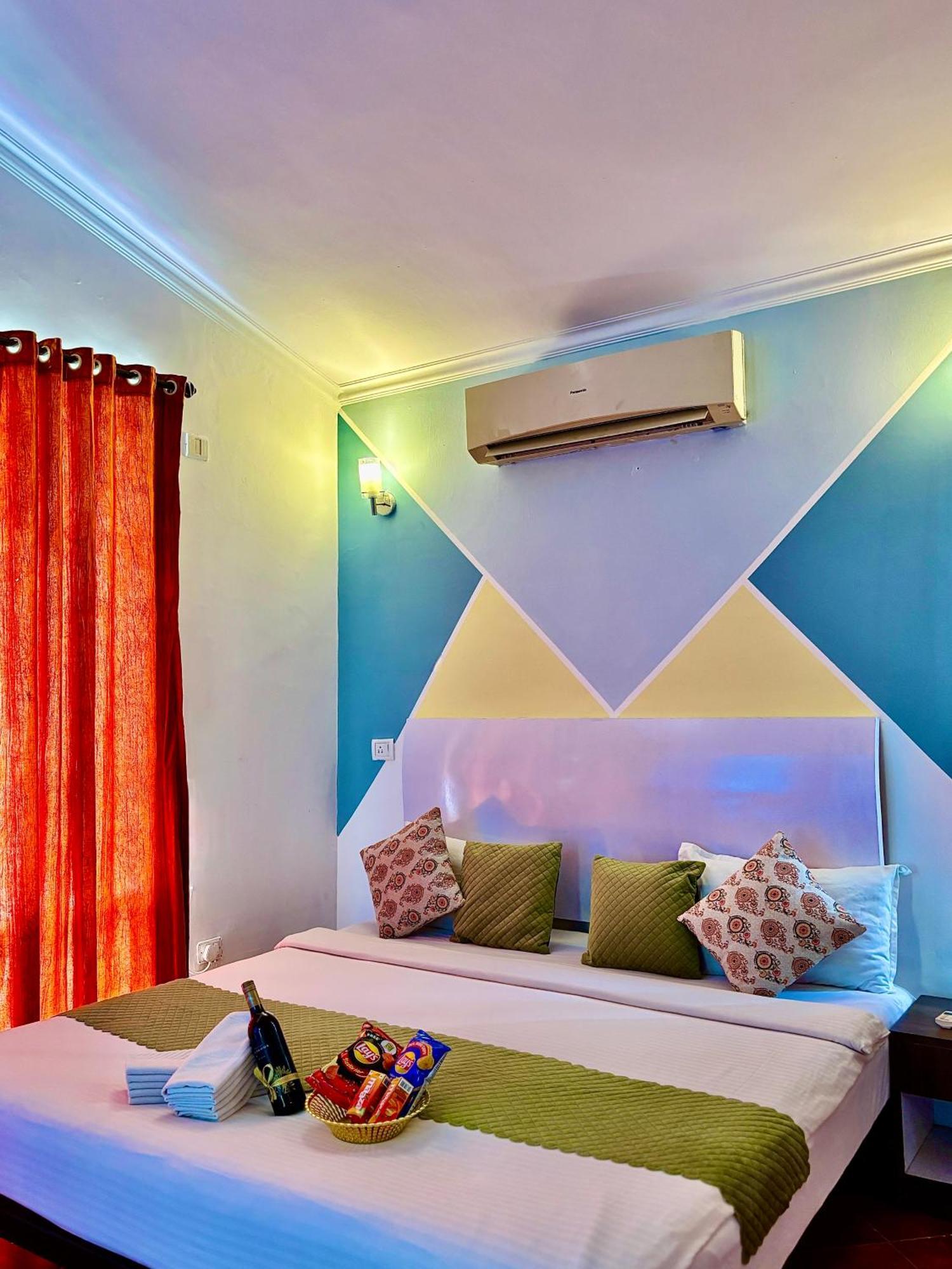 Atulyam Villa- Анджуна Екстериор снимка