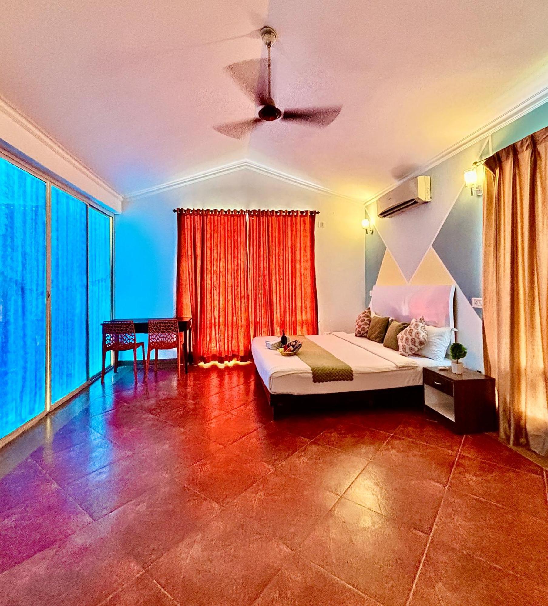 Atulyam Villa- Анджуна Екстериор снимка